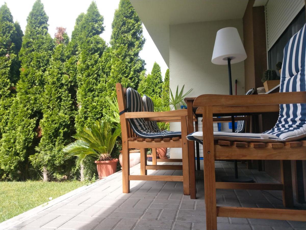 Bamboo Wellness Apartment Сиофок Екстериор снимка